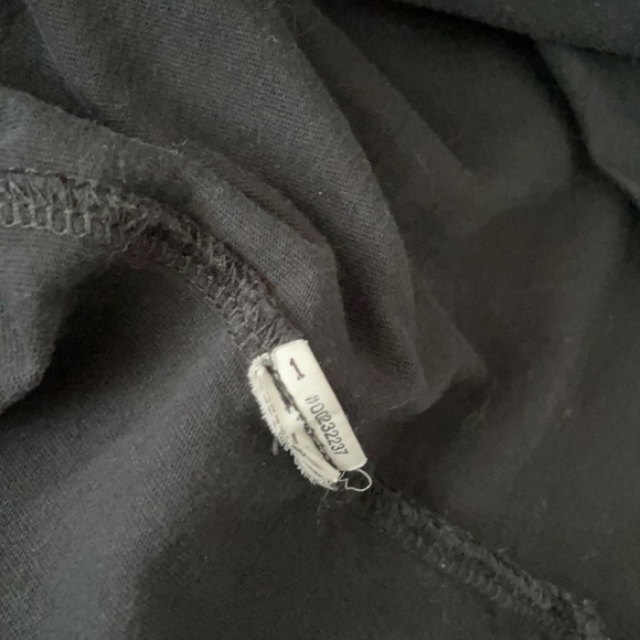 men’s long sleeve black t shirt - Picture 4 of 5